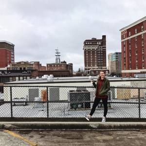 Meet your Posher, Logan